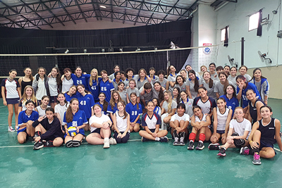 Encuentro de voley en el Colegio Ciudad Jardín